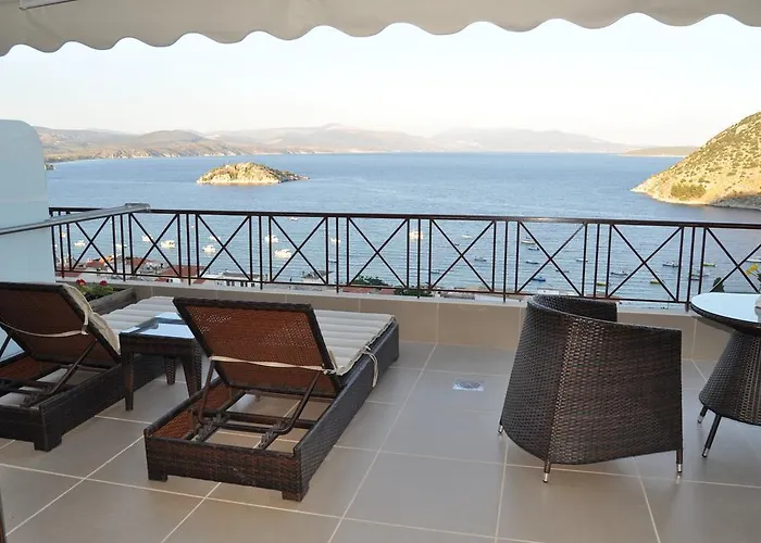 King Minos Hotell 4*