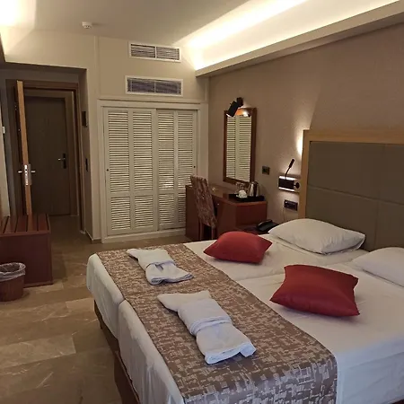 King Minos 4*