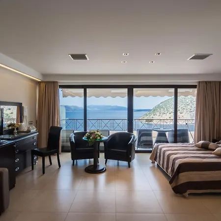 King Minos Hotell 4*