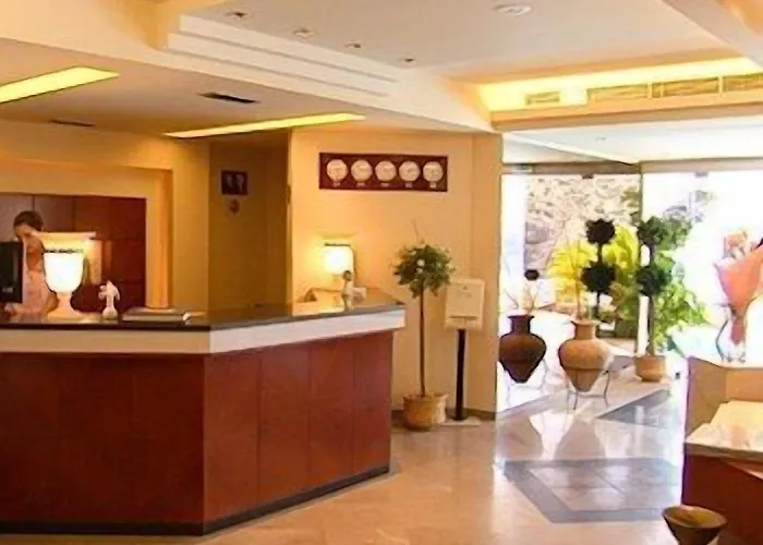 King Minos 4* Tolón